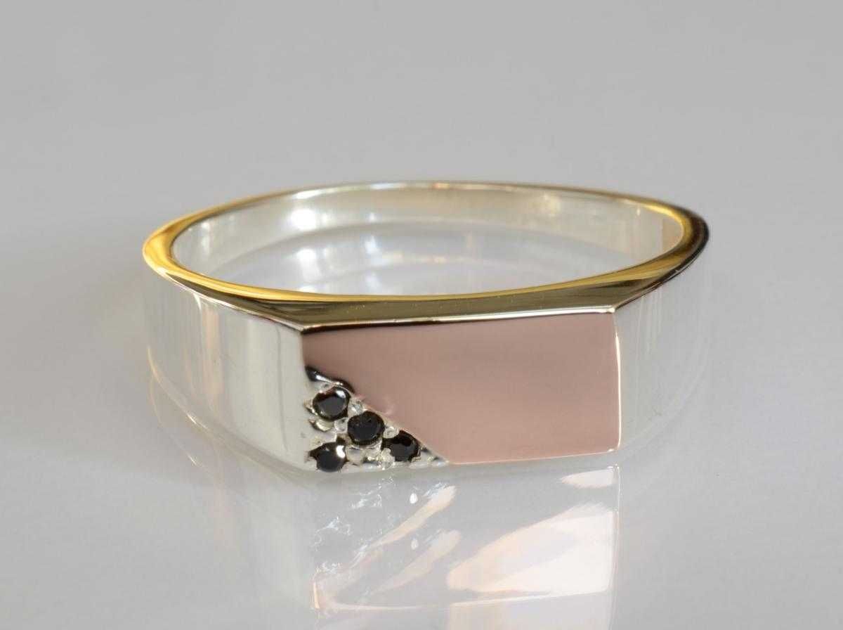 Печатка. Перстень .  Перстень. Срібло 925 із Золотом (пластина 375) .