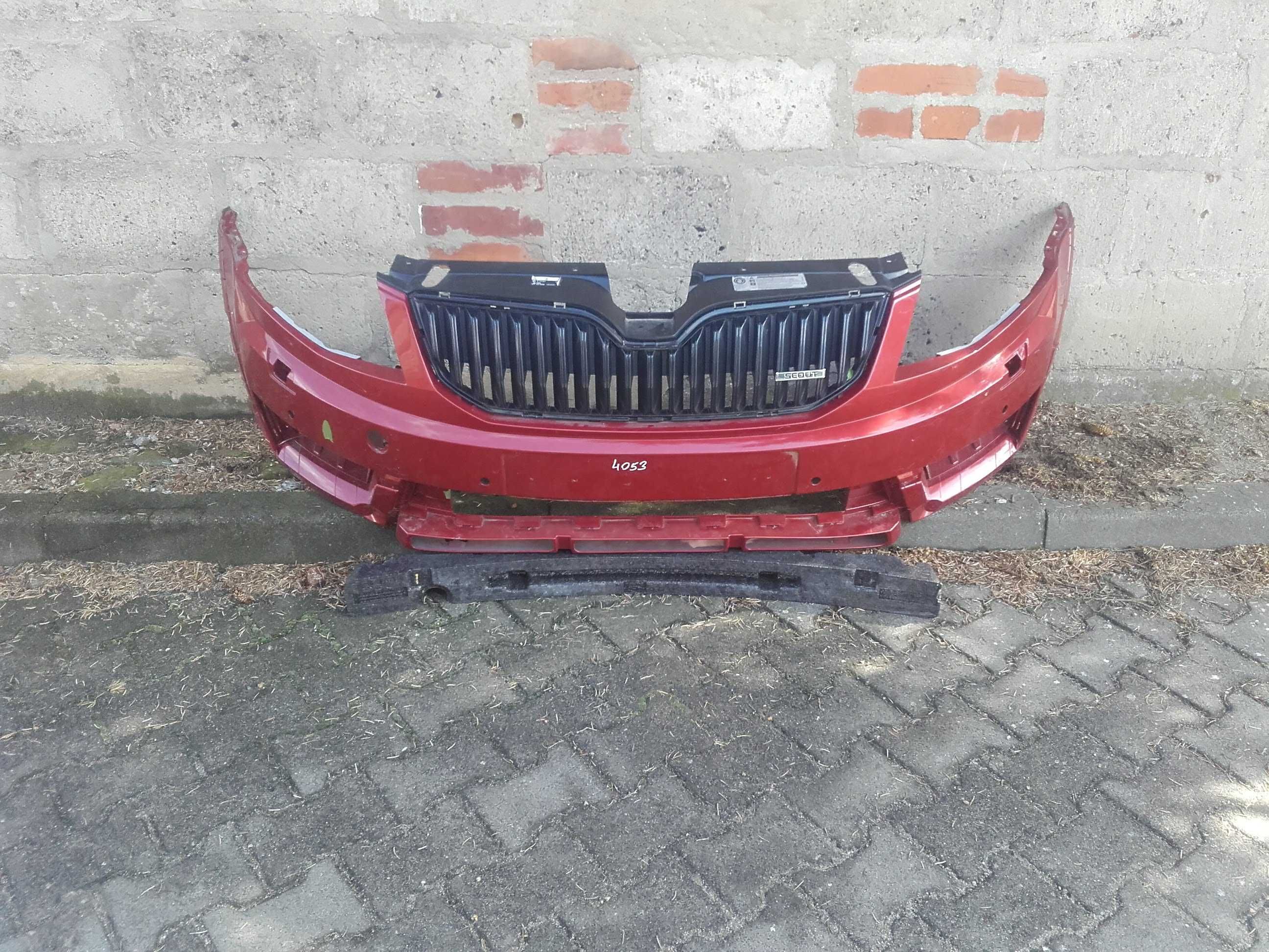 Zderzak przedni Skoda Octavia 3 III Scout nr4053