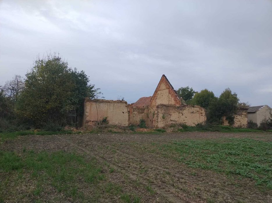 sprzedam działkę budowlaną z zabudowaniami w miescowości Jenków 5