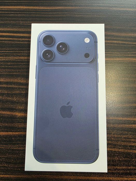Smartfon APPLE iPhone 17 Pro Max 5G 512GB 6.9" 120Hz Głębinowy błękit
