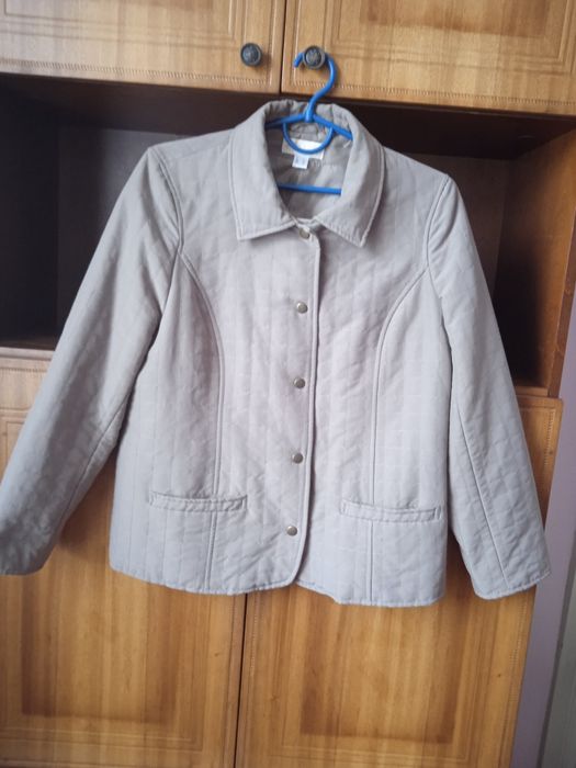 Плащ утеплений, жіночі куртки.