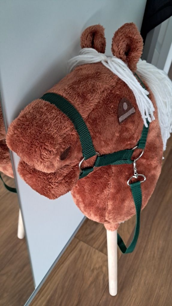 Hobby horse konik na kiju ogłowie wodze