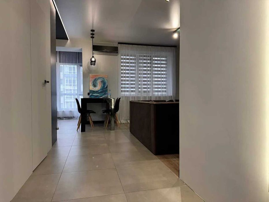 1-кім квартира з сучасним ремонтом