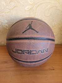 Nike JORDAN баскетбольний м'яч. Basketball ball мяч

Купував в магазин