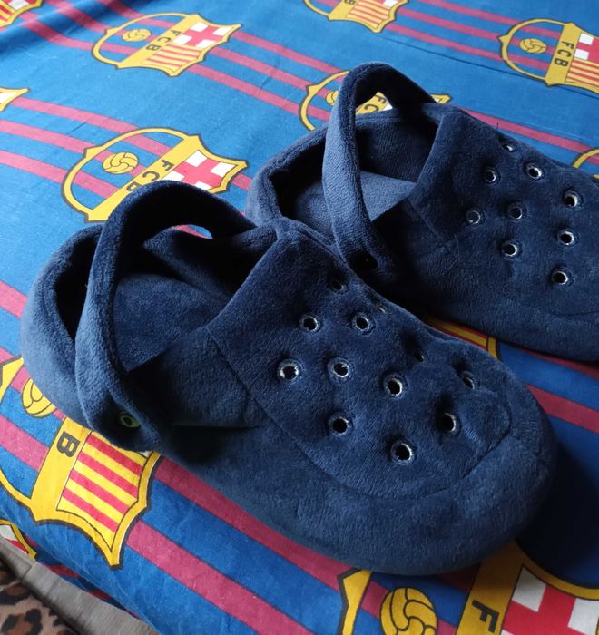 Kapcie damskie 40/41 nowe