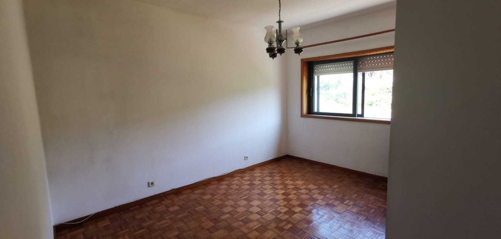 Apartamento T2 – Bem Localizado - Disponibilidade 1 Novembro