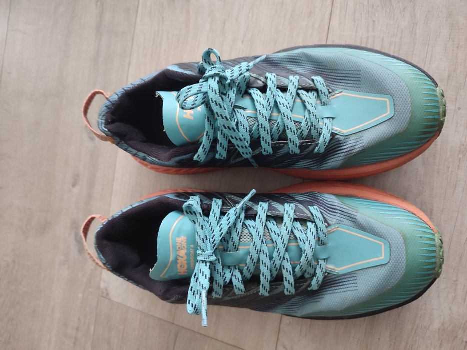 Hoka One Speedgoat 4 Damskie r.39 1/3 długość wkładki 24,5 cm.