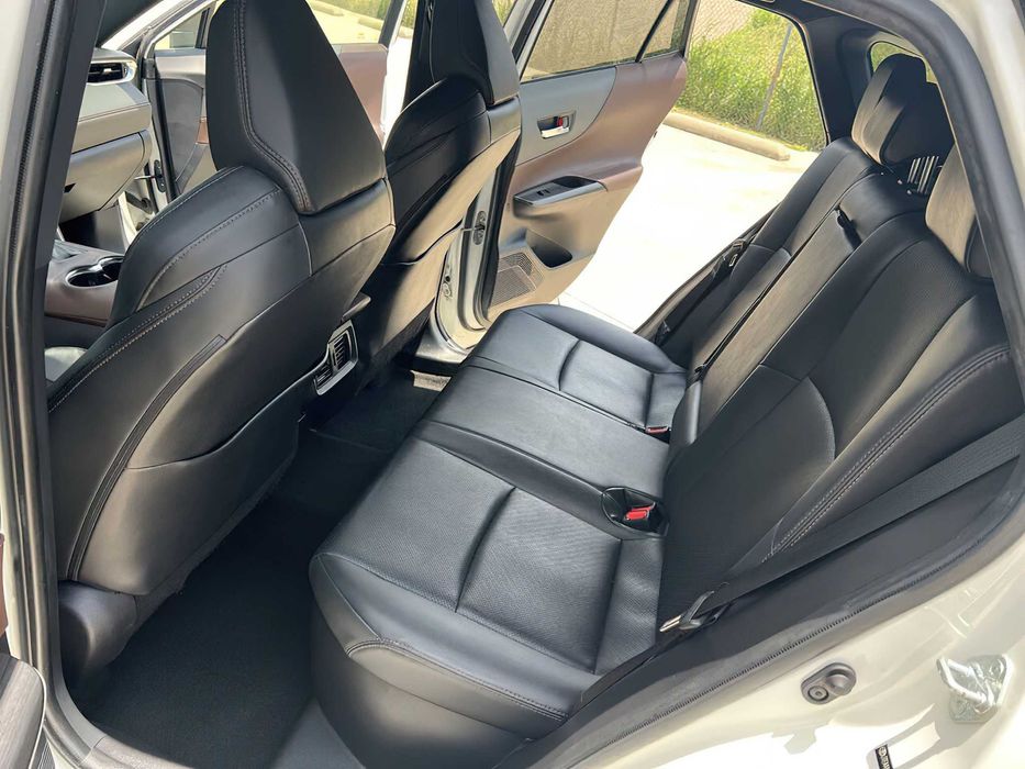Toyota Venza      2021