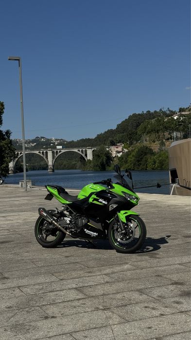 Kawasaki Ninja 400 KRT
