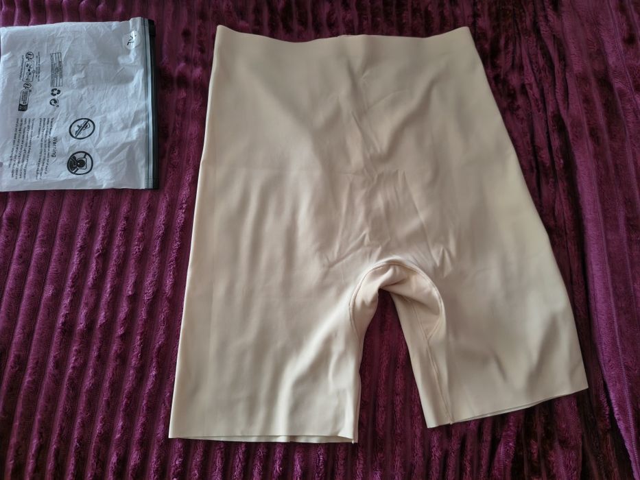 Безшовные шортики /панталоны  под платье L-xl