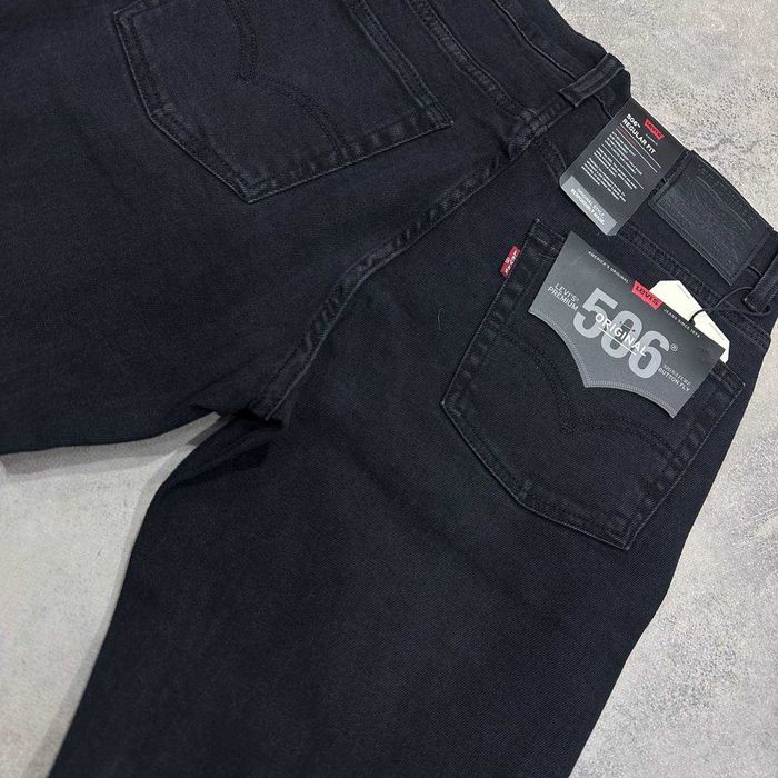 Чорні чоловічі джинси Levi's 506