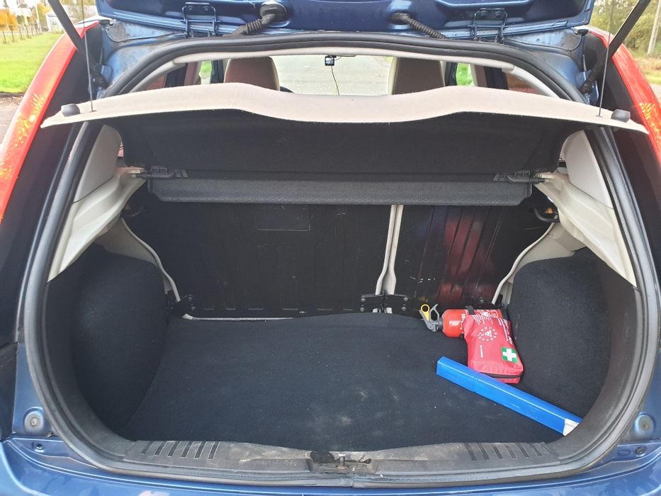 Ford fiesta 1.3 benzyna 2006r