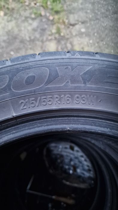 Opony 215/55r16 TOYO