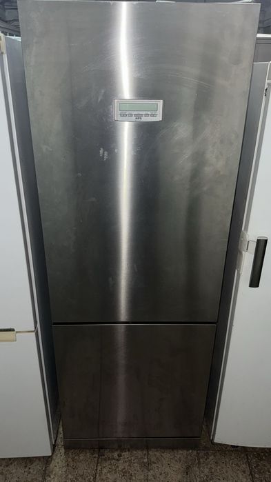 Frigorífico Combinado AEG 
FrPreço 220€