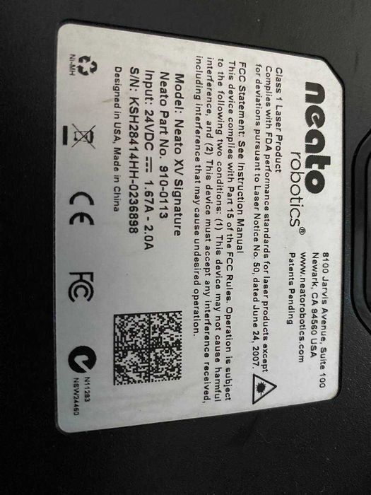 Робот пилосос Neato Robotics XV Signature