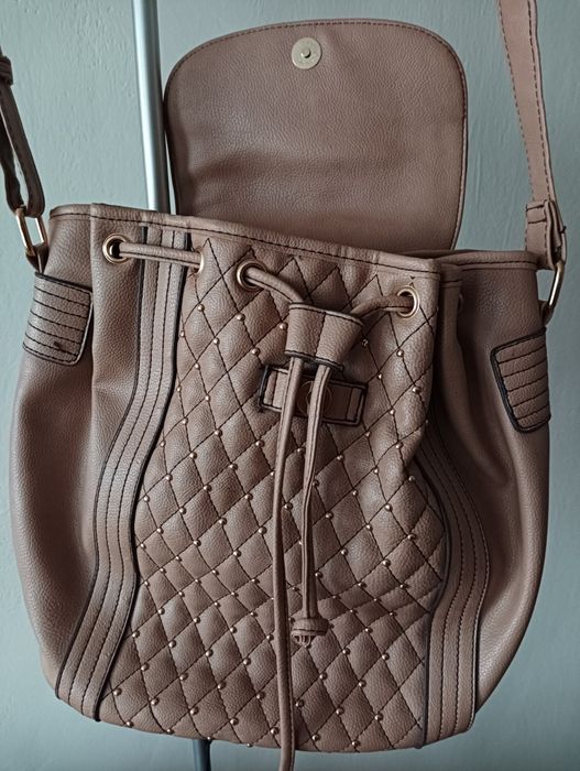 Torebka listonoszka.