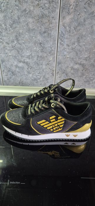 Женские кроссовки Armani EA7, размер 6, по стельке 25,5 см