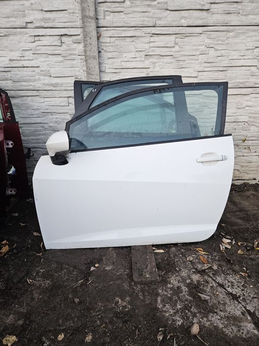 Seat Ibiza IV 4 drzwi lusterko lewe kompletne 3D kompletne