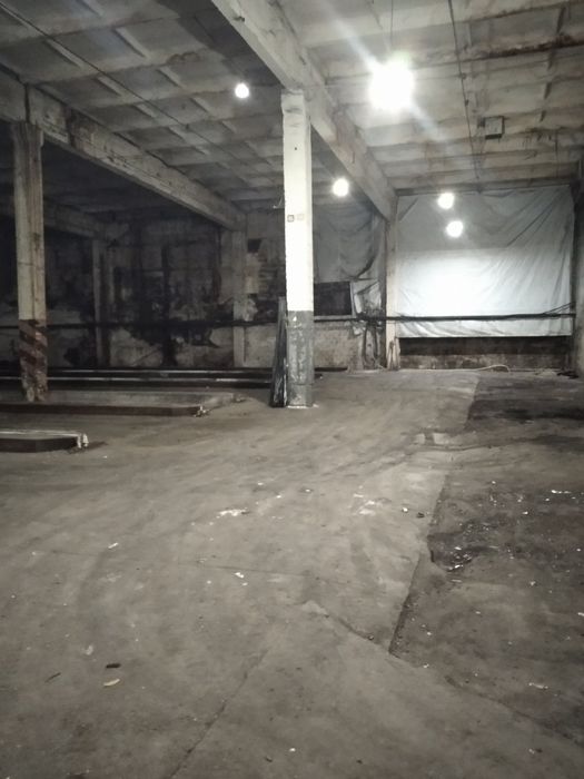 Склад на ул.Сикевича 150 - 900м2 на рампе.