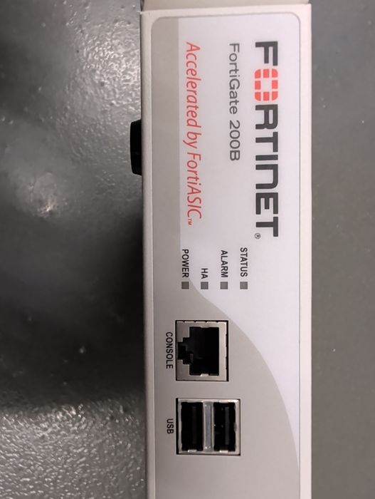 Fortinet FortiGate-200B