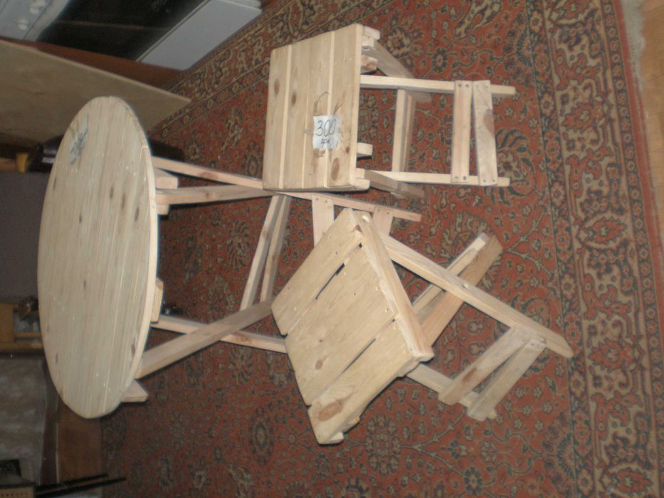 стол и табуретки раскладные