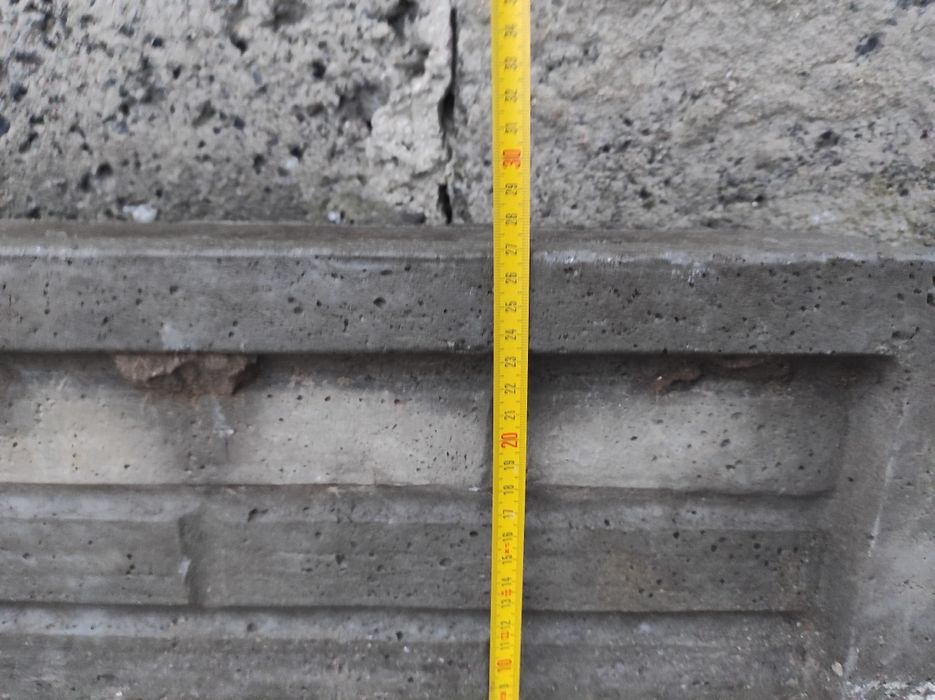 Płot betonowy używany