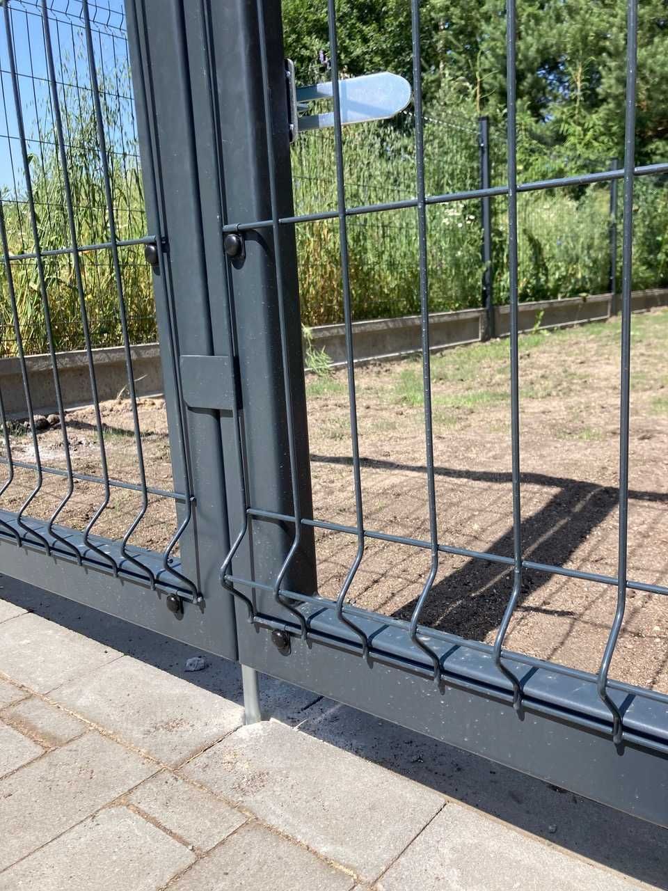 Brama dwuskrzydłowa z furtką panele panelowa 3d Fi 4 5 ogrodzenie