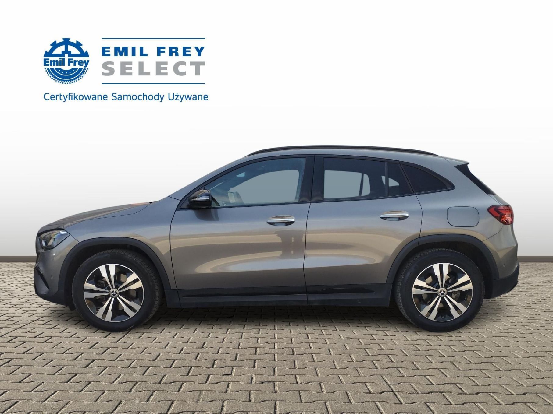 Mercedes-Benz GLA 200 Progressive Panoramiczny dach Multibeam LED Faktura VAT 23%
