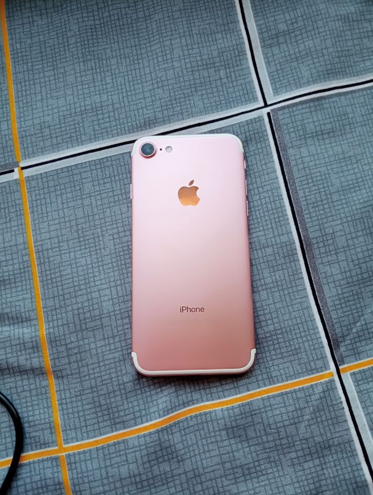 iPhone 7/айфон 7