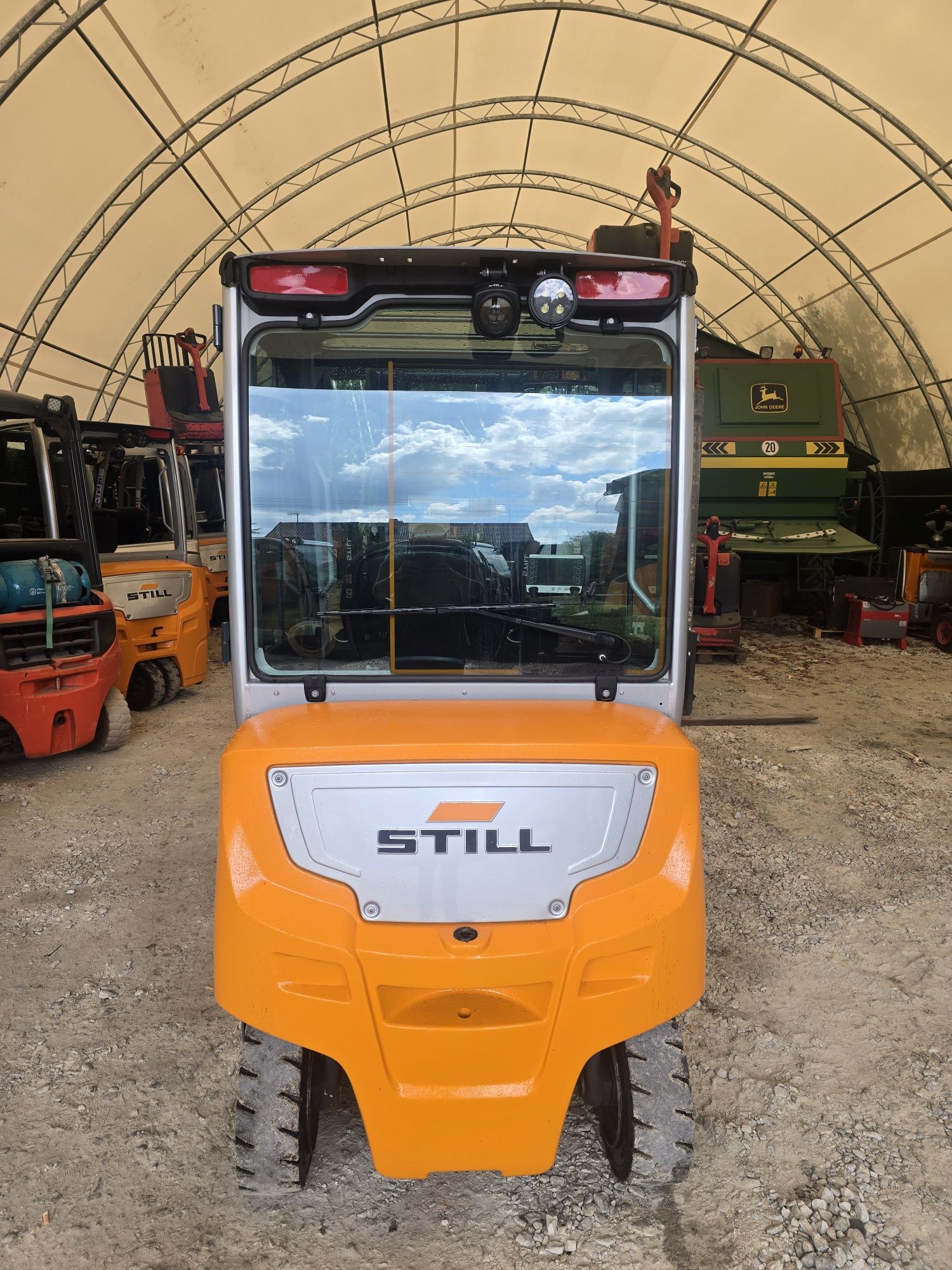 Still Rx 20-16 triplex kabina