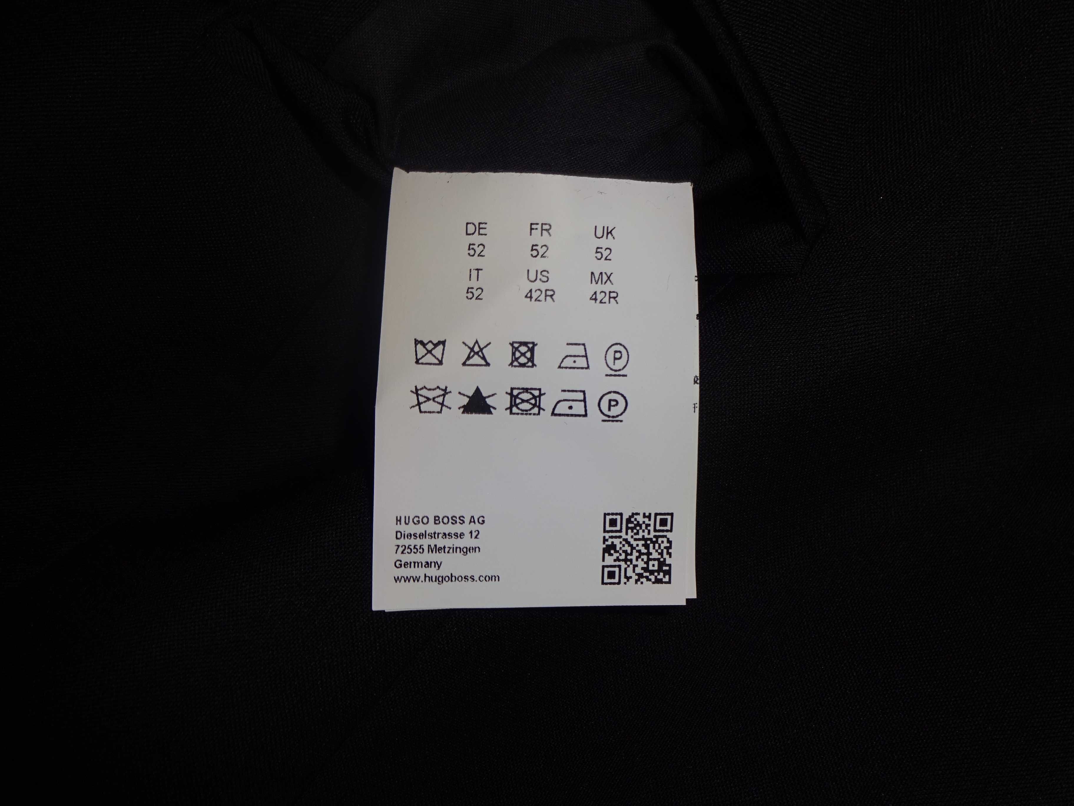 HUGO BOSS czarna elegancka kamizelka na guziki WOOL cieńka wełna r. 52