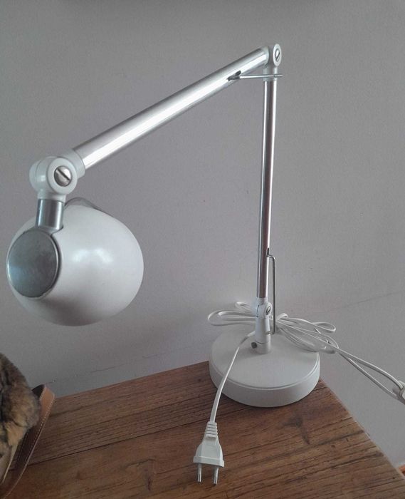 Candeeiro de secretária