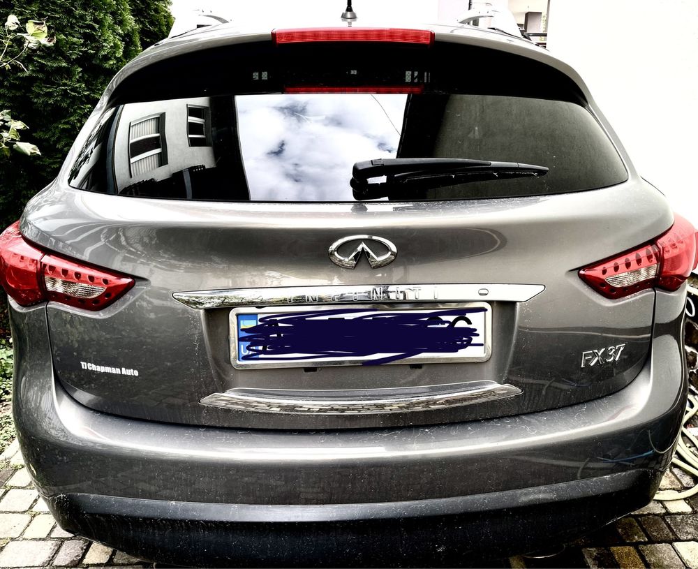 Авто Infiniti FX 37 2013 рік