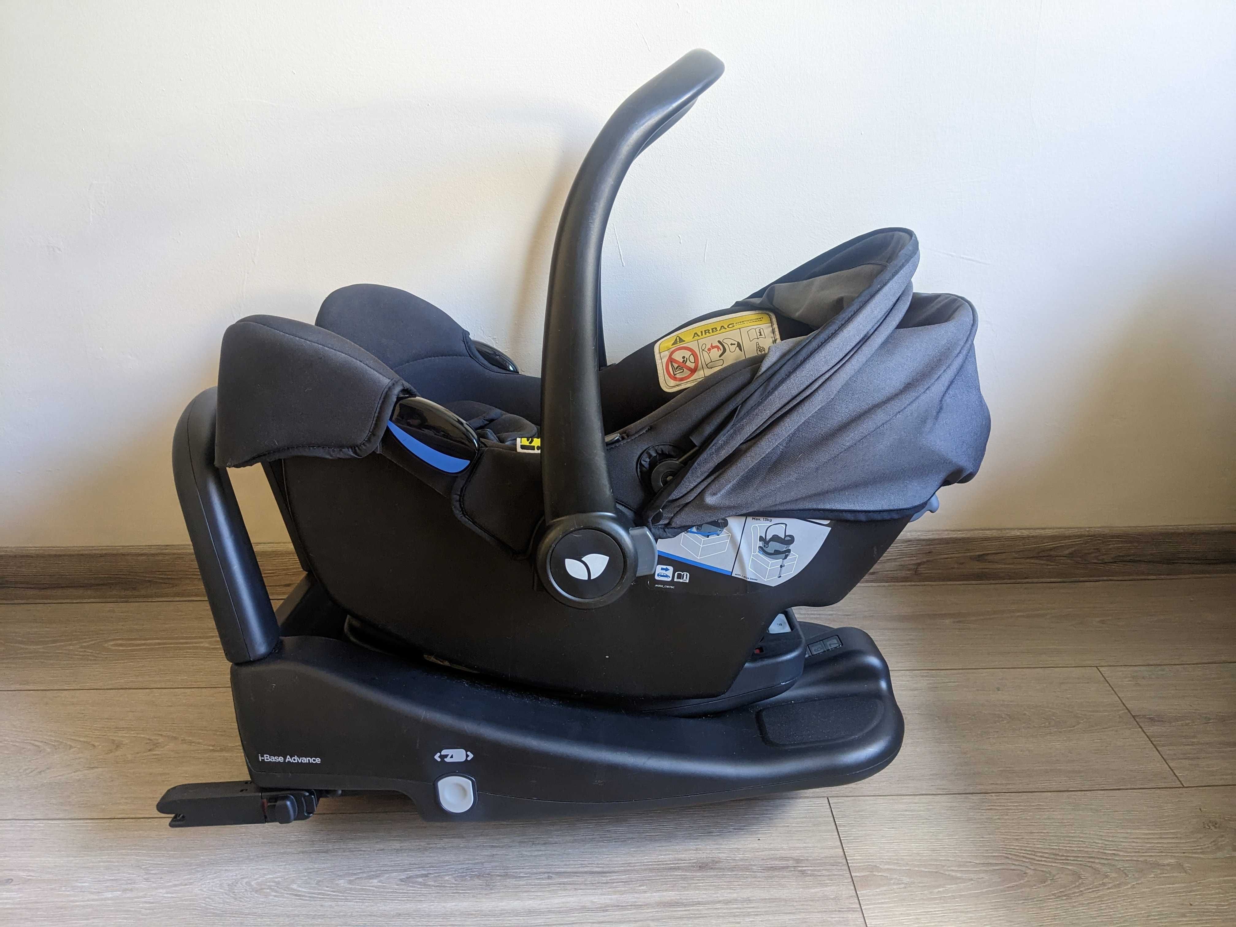 Fotelik samochodowy Joie (0-13 kg) + baza