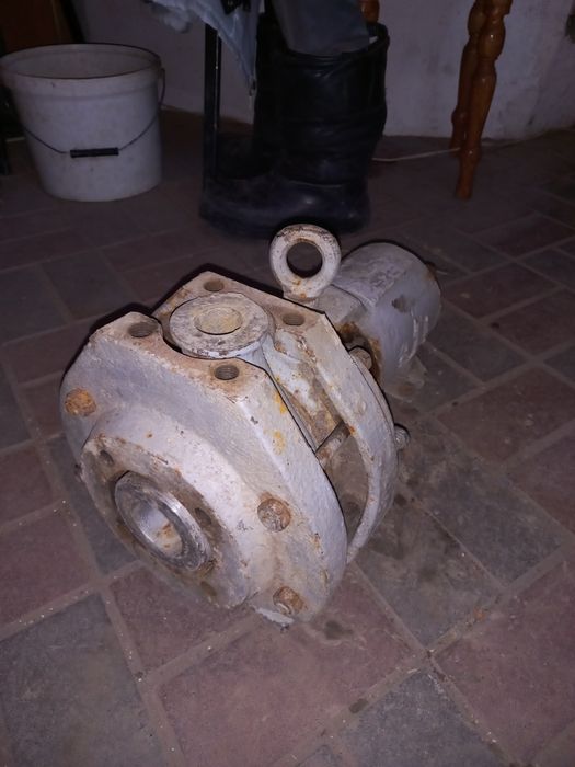 Помпа водяна для води