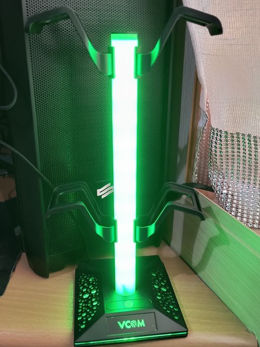 Stojak na słuchawki RGB vcom z podświetleniem LED
