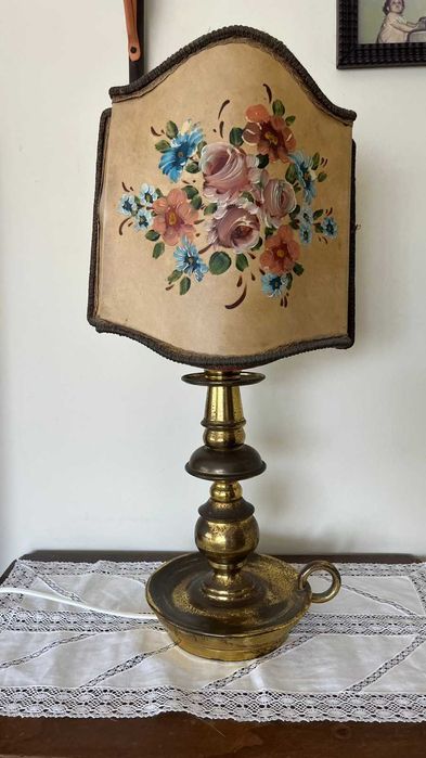 Dois candeeiros de quarto