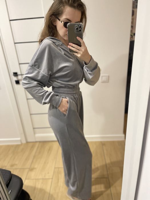 Костюм велюровий жіночий