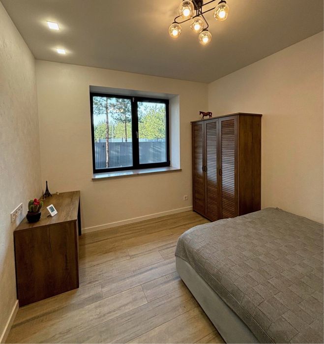 Будинок з виходом у ліс (заповідна зона) 25 соток під Києвом Бобриця