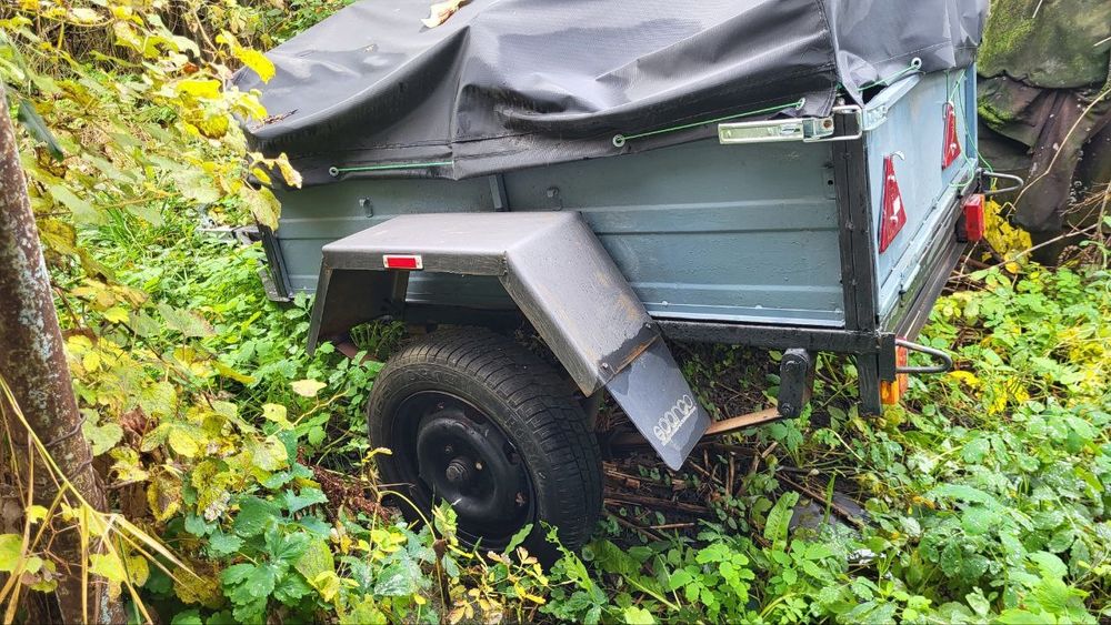 Прицеп причіп до авто