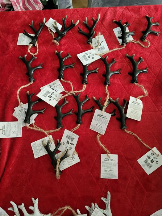 Zestaw 20 Zawieszek dekoracyjnych świątecznych poroże renifera