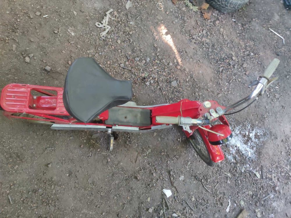 Piaggio мопед скутер