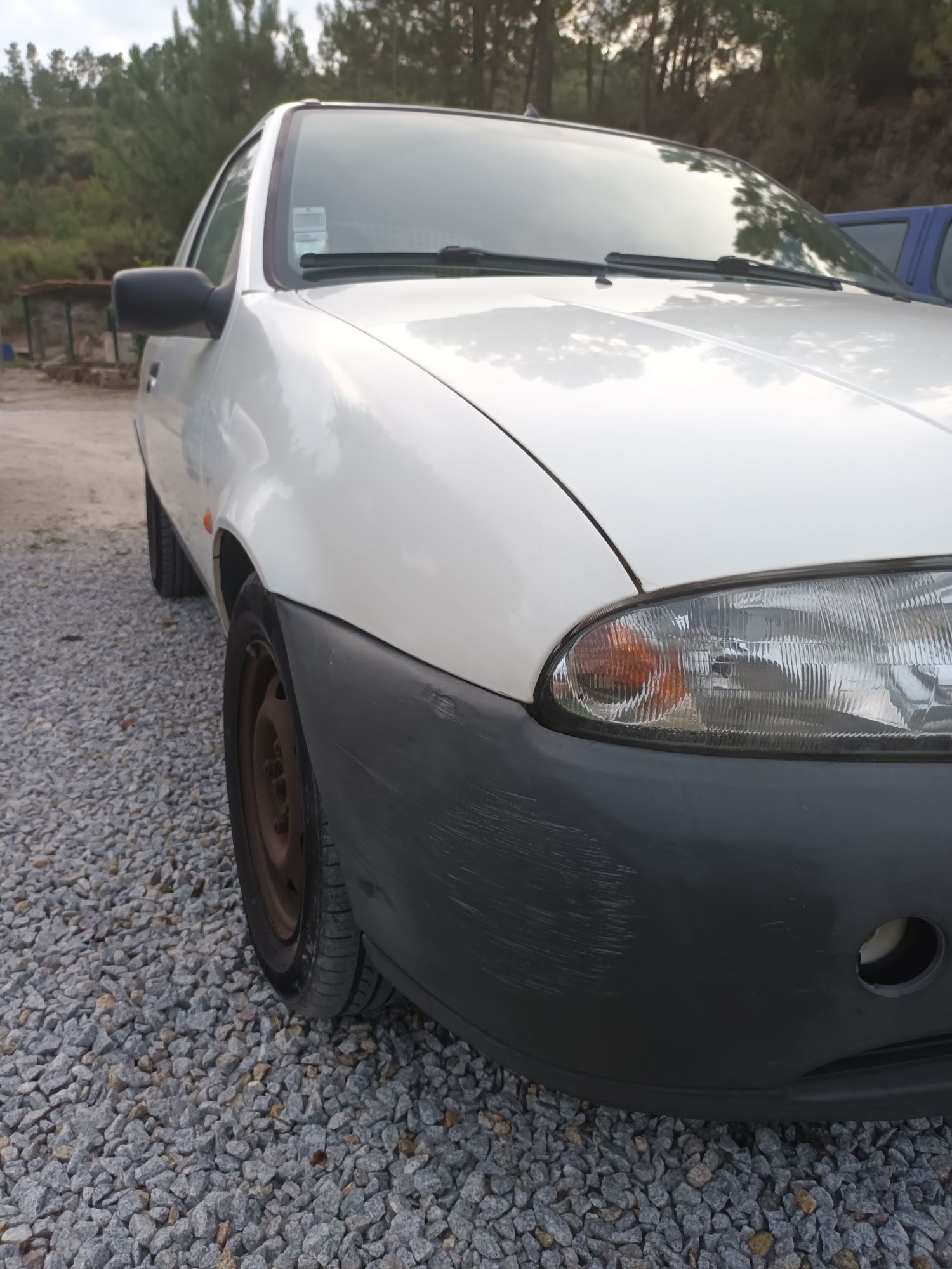 Ford Fiesta 1.8D Comercial