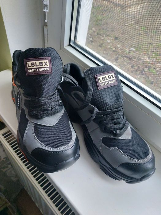 Кросівки чоловічі робочі