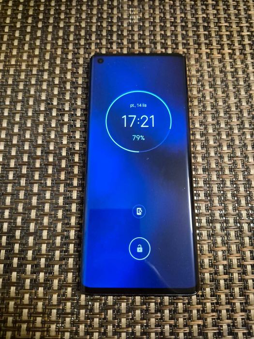 Telefon Motorola EDGE 6 GB / 128 GB 5G jak nowa