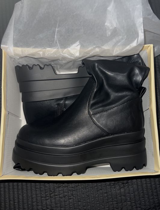 Сапожки жіночі, зимові, замінник шкіри