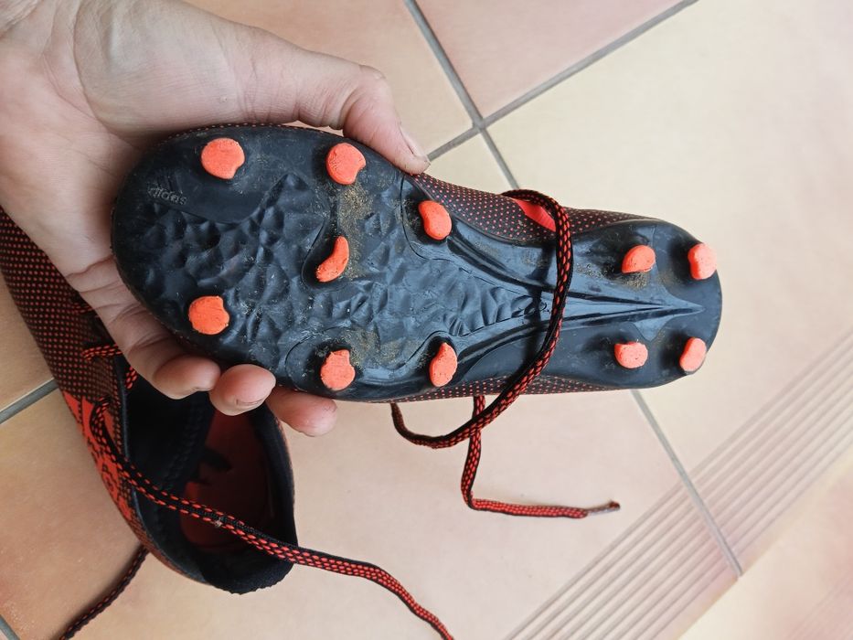 Buty korki adidas rozmiar 32