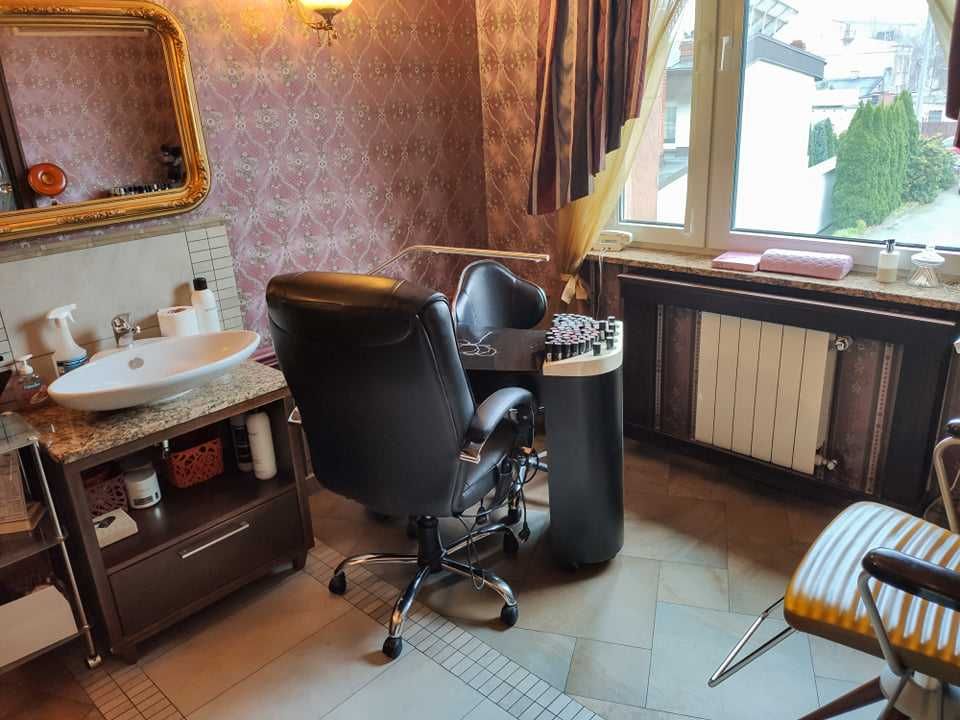 Gabinet manicure / kosmetyczny do wynajęcia - MEDIA W CENIE!