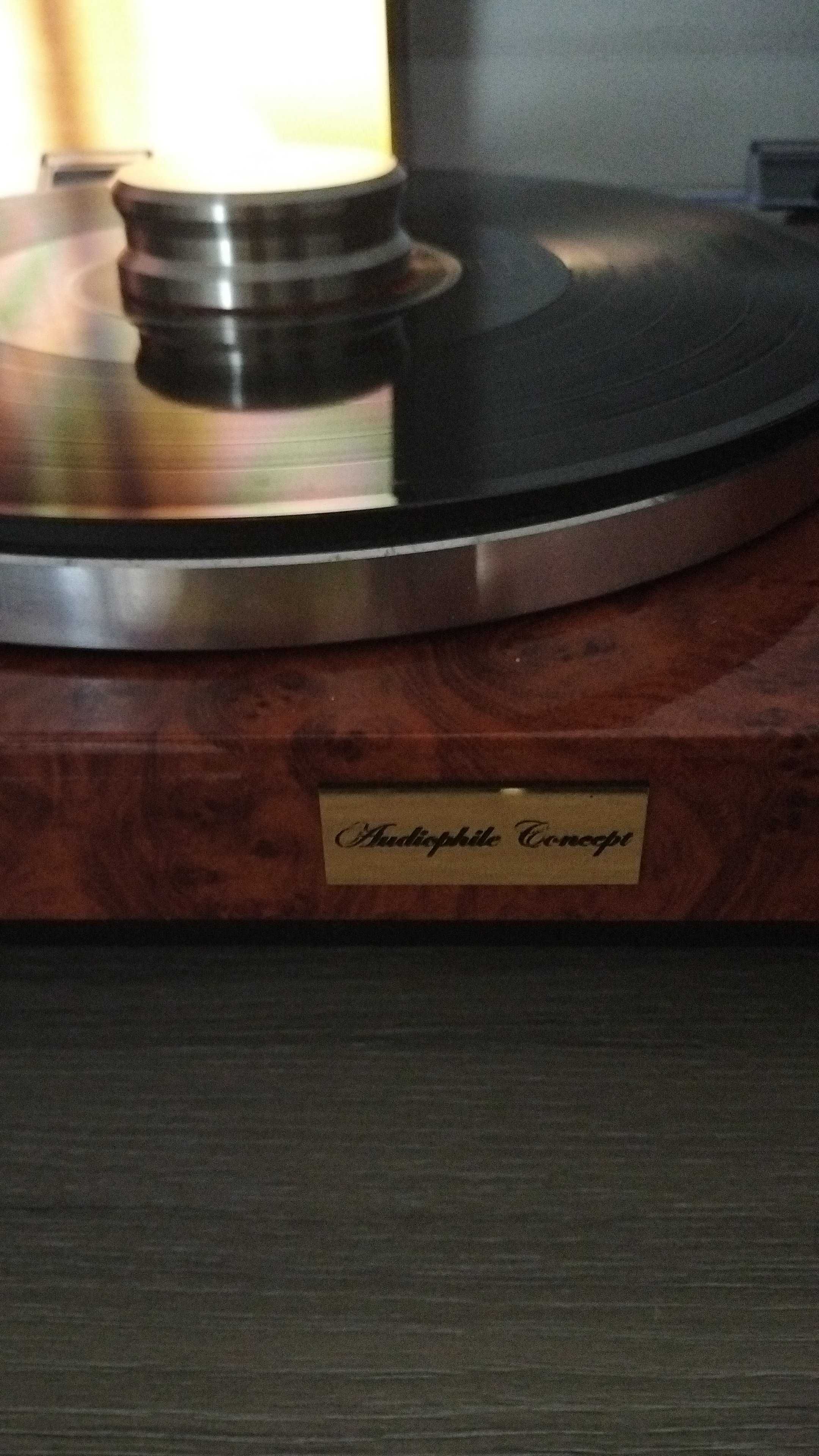 Gramofon Akai ??¥£