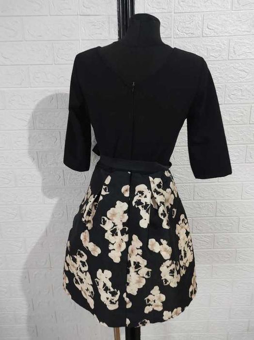 Sukienka rozkloszowana rozmiar s koktajlowa cena 8 zł